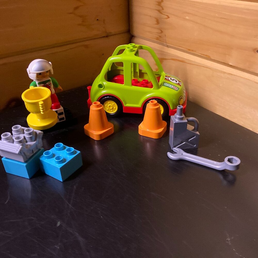LEGO Duplo 10589 – Rally Car (Complete, No Box)